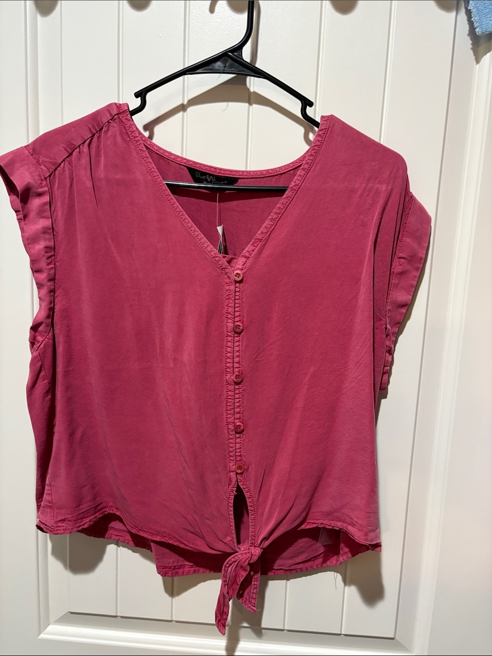 Derek Heart Rose Pink Button-Front Tie-Hem Top
